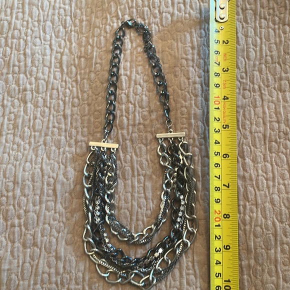 Multi strand necklace - Picture 2 of 2